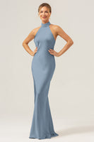 Laden Sie das Bild in den Galerie-Viewer, Meerjungfrau Etui Neckholder Langes Brautjungfernkleid mit Schlitz Champagner