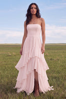 Laden Sie das Bild in den Galerie-Viewer, Trägerloses Elfenbein-A-Linie-Rüschen-Boho-Hochzeitskleid mit Schlitz