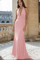 Laden Sie das Bild in den Galerie-Viewer, Marineblaues Neckholder Meerjungfrauen Langes Ballkleid aus Satin mit Rüschen