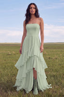 Laden Sie das Bild in den Galerie-Viewer, Trägerloses Elfenbein-A-Linie-Rüschen-Boho-Hochzeitskleid mit Schlitz