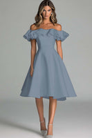 Laden Sie das Bild in den Galerie-Viewer, Weißes Schulterfreies Brautkleid in A-Linie mit Rüschen