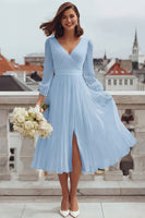 Laden Sie das Bild in den Galerie-Viewer, Elfenbein A Linie V-Ausschnitt Standesamt Kleid mit Schlitz