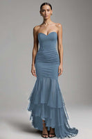 Laden Sie das Bild in den Galerie-Viewer, Schwarzes Meerjungfrau Herzausschnitt Sweep Train Maxi Ballkleid mit Rüschen