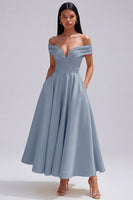 Laden Sie das Bild in den Galerie-Viewer, Off-the-shoulder gelbes, gerafftes A-Linien-Maxikleid mit Taschen