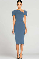 Laden Sie das Bild in den Galerie-Viewer, Schwarzes Schulterfreies Figurbetontes Knielanges Arbeitskleid aus Satin