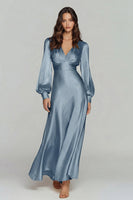 Laden Sie das Bild in den Galerie-Viewer, Champagner Satin V-Ausschnitt A-Linie Langes Ballkleid
