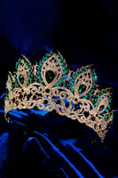 Laden Sie das Bild in den Galerie-Viewer, Luxus Kristallkrone Goldenes Diadem für Ballköniginnen