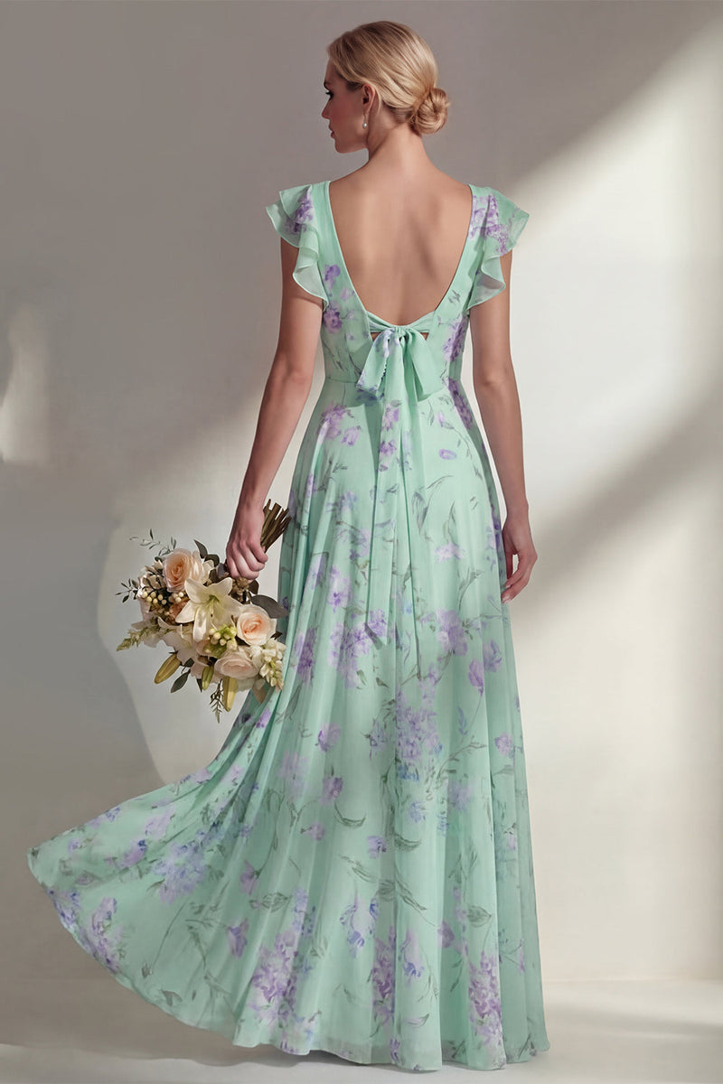 Laden Sie das Bild in den Galerie-Viewer, Ein langes Brautjungfernkleid mit blauem Chiffonmuster und Rüschen