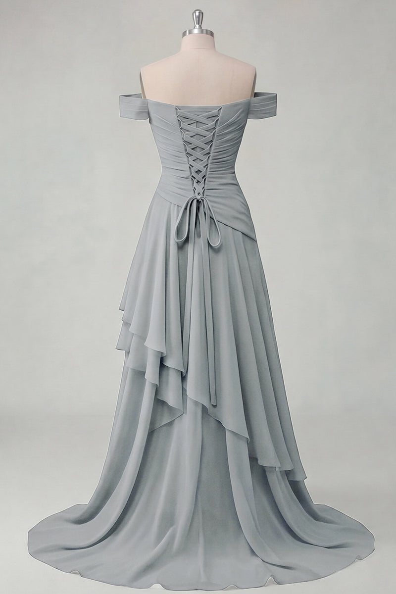 Laden Sie das Bild in den Galerie-Viewer, Schulterfreies Chiffon Buttergelbes A-Linie Gerafftes Maxikleid mit Schlitz