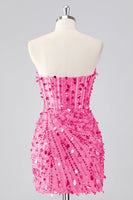 Laden Sie das Bild in den Galerie-Viewer, Glitzerndes Fuchsia Kurzes Trägerloses Enges Korsett Pailletten Cocktailkleid mit Perlenstickerei