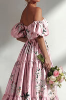 Laden Sie das Bild in den Galerie-Viewer, A-Linie pinkes, trägerloses, geblümtes Langbrautjungfernkleid mit Puffärmeln