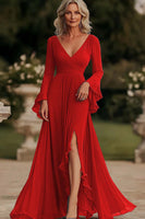 Laden Sie das Bild in den Galerie-Viewer, Dunkelgraues Meerjungfrauen Gerüschtes Chiffon Langes Kleid für die Brautmutter mit langen Ärmeln