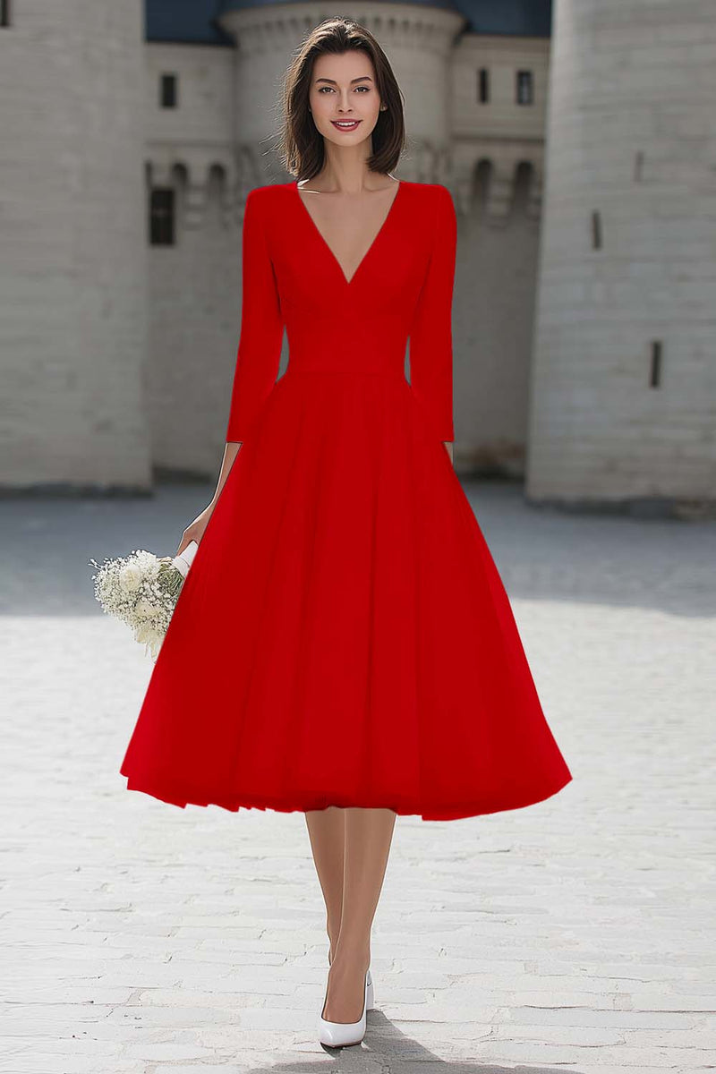 Laden Sie das Bild in den Galerie-Viewer, A-Linie Elfenbein Midi Standesamtkleid mit V-Ausschnitt