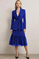 Laden Sie das Bild in den Galerie-Viewer, Dunkelviolette 2-teilige Bleistift Midi Business Anzüge mit Spitzenrevers