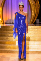 Laden Sie das Bild in den Galerie-Viewer, Glitzerndes Dunkelgrünes Pailletten Meerjungfrauen Einschulter Ballkleid mit Schlitz