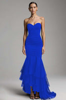 Laden Sie das Bild in den Galerie-Viewer, Schwarzes Meerjungfrau Herzausschnitt Sweep Train Maxi Ballkleid mit Rüschen