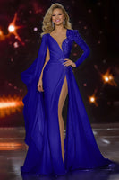 Laden Sie das Bild in den Galerie-Viewer, Weißes Meerjungfrauen Langarm Ballkleid mit Schärpe