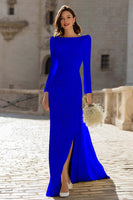 Laden Sie das Bild in den Galerie-Viewer, Elfenbein Brautkleid aus Satin mit Bateau-Ausschnitt und Schlitz