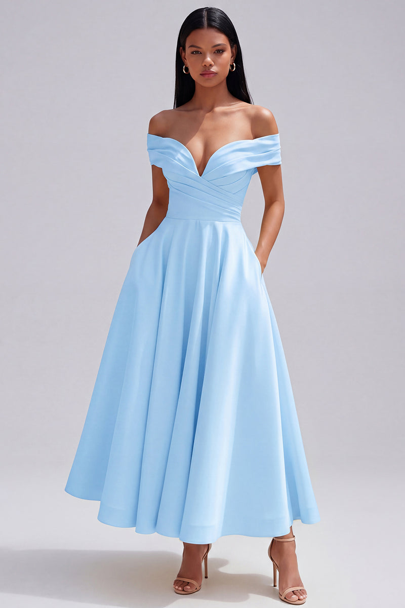 Laden Sie das Bild in den Galerie-Viewer, Off-the-shoulder gelbes, gerafftes A-Linien-Maxikleid mit Taschen