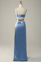 Laden Sie das Bild in den Galerie-Viewer, Spaghettiträger ausgeschnittenes oliv langes Brautjungfernkleid mit Schlitz