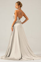 Laden Sie das Bild in den Galerie-Viewer, Königsblaues Langes A-Linie Spaghettiträger Satin Ballkleid mit Schlitz