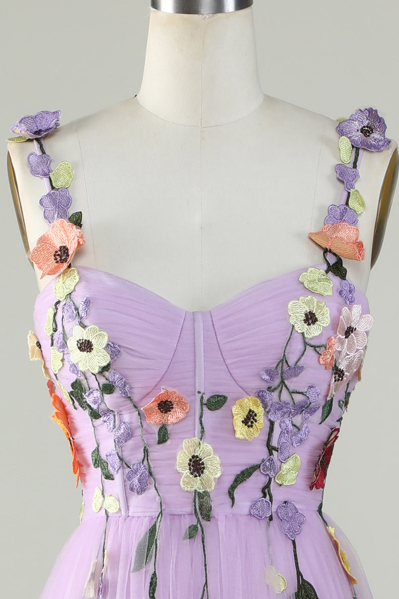 Laden Sie das Bild in den Galerie-Viewer, A-Linie lila Spaghettiträger Ballkleid mit 3D-Blumen