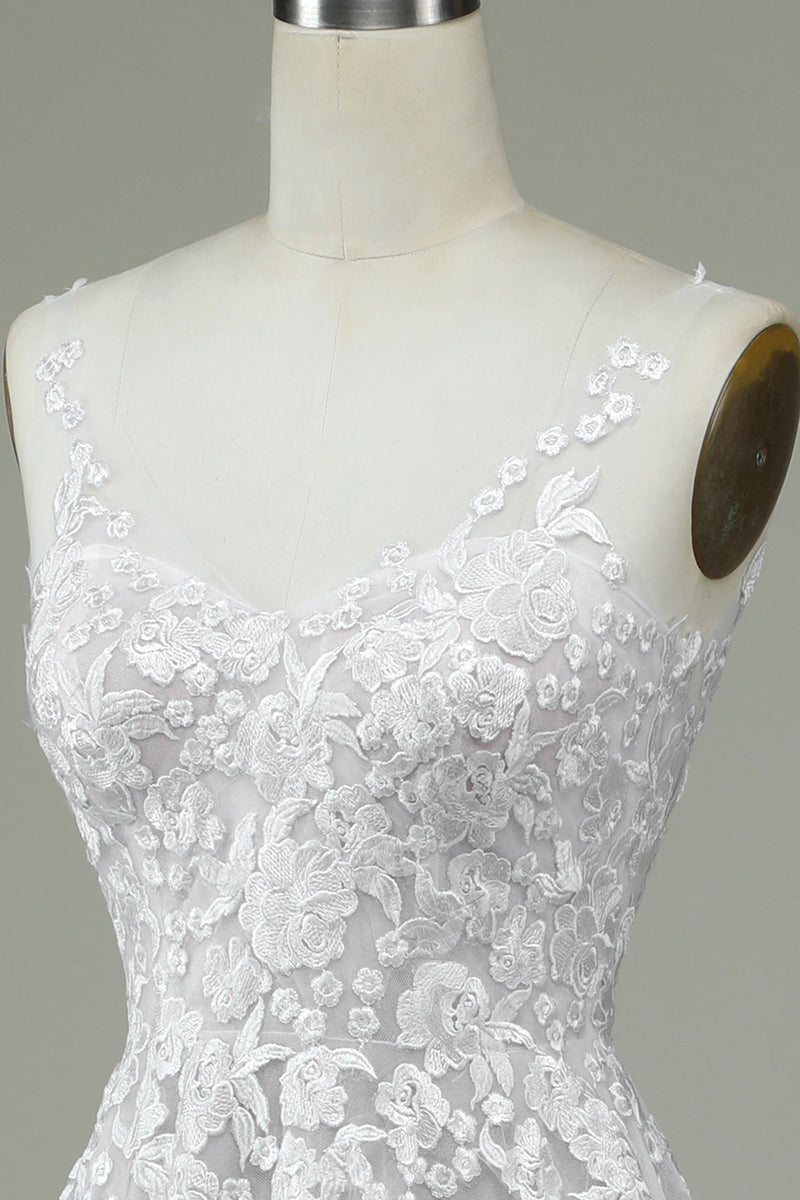Laden Sie das Bild in den Galerie-Viewer, Rückenfreies Brautkleid aus elfenbeinfarbenem Tüll mit Spitze