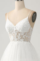 Laden Sie das Bild in den Galerie-Viewer, Elfenbein A-Linie Tüll Stufenkorsett Langes Brautkleid mit Schlitz