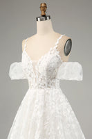 Laden Sie das Bild in den Galerie-Viewer, Elfenbein A-Linie Tüll Spaghettiträger Brautkleid mit Applikationen