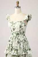 Laden Sie das Bild in den Galerie-Viewer, Grünes gestuftes Ballkleid mit Blumenrüschen und Schlitz