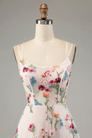 Laden Sie das Bild in den Galerie-Viewer, A-Linie Rundhals Spaghettiträger Korsett Langes Ballkleid mit Schlitz Elfenbein Blume