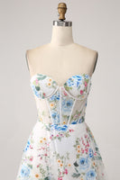 Laden Sie das Bild in den Galerie-Viewer, Elfenbein A-Linie Langes Korsett Trägerloses Ballkleid