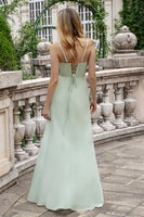 Laden Sie das Bild in den Galerie-Viewer, A Linie Spaghettiträger Matcha Langes Brautjungfernkleid mit Schnürung