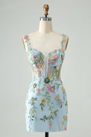 Laden Sie das Bild in den Galerie-Viewer, Blaue Blume Bodycon Spaghettiträger Besticktes kurzes Abiballkleid
