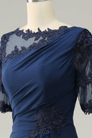 Laden Sie das Bild in den Galerie-Viewer, Marineblaues Rüschen Halbarm Chorkleid mit Applikationen