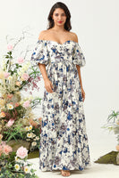 Laden Sie das Bild in den Galerie-Viewer, Weißes blaues Blume Boho Brautjungfernkleid