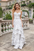 Laden Sie das Bild in den Galerie-Viewer, A-Linie V-Ausschnitt Spaghettiträger Brautjungfernkleid mit Rüschen Weiß Braun Blume