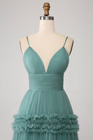 Laden Sie das Bild in den Galerie-Viewer, Grünes Langes A-Linie Spaghettiträger Tüll Ballkleid mit Rüschen