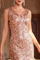Laden Sie das Bild in den Galerie-Viewer, Roségoldenes V-Ausschnitt Pailletten Bodycon Fransen 20er Jahre Kleid mit fünfteiligen Accessoires-Set