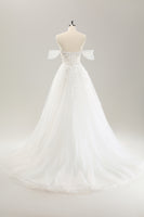 Laden Sie das Bild in den Galerie-Viewer, Prinzessin Schulterfreies Pinsel Schleppe Tüll Korsett Brautkleid mit Applikationen