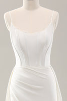 Laden Sie das Bild in den Galerie-Viewer, Weißes Spaghettiträger Satin Pinsel Schleppe Brautkleid mit Schlitz