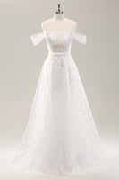 Laden Sie das Bild in den Galerie-Viewer, Weißes schulterfreies Korsett Brautkleid mit Schnürung