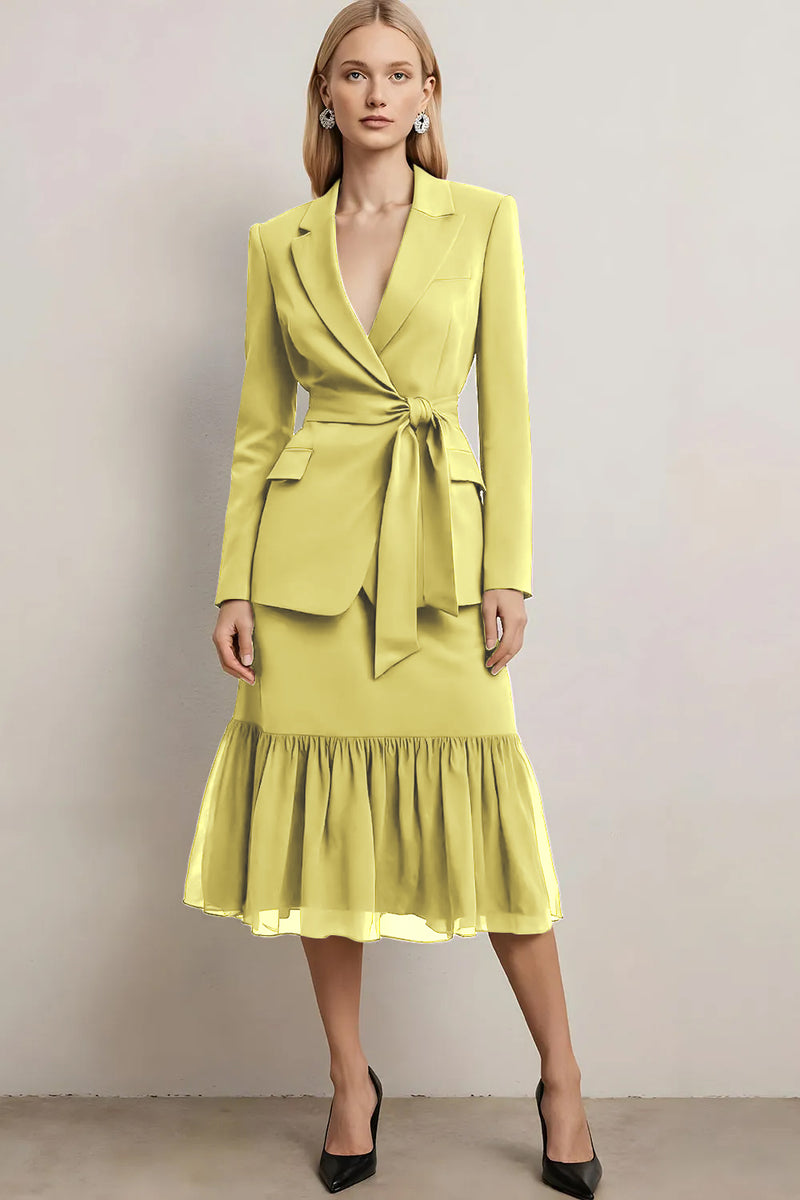 Laden Sie das Bild in den Galerie-Viewer, Dunkelviolette 2-teilige Bleistift Midi Business Anzüge mit Spitzenrevers