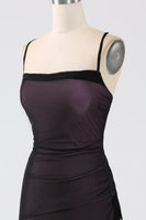 Laden Sie das Bild in den Galerie-Viewer, Schwarzes rotes Etui Spaghettiträger Brautjungfernkleid mit Elastizität