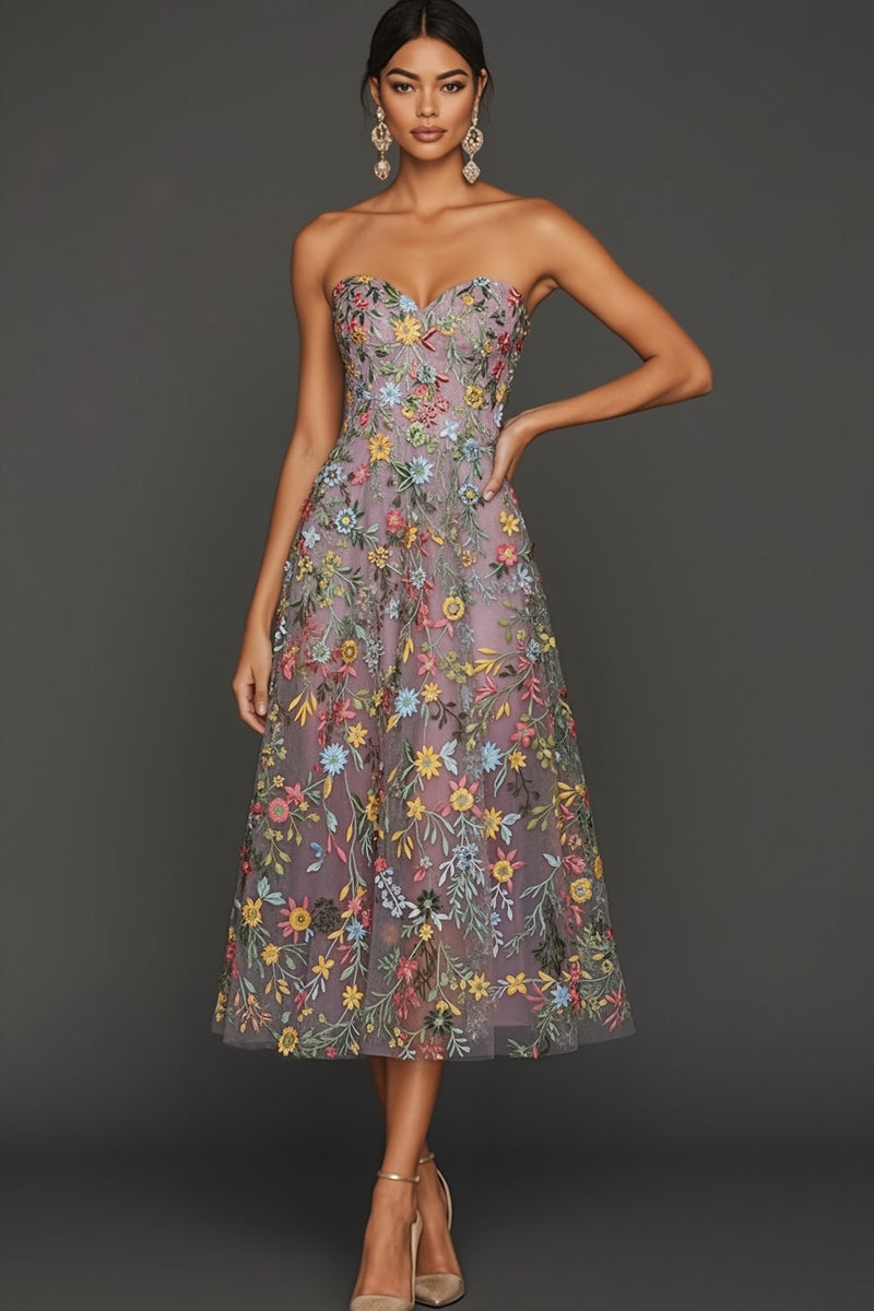 Laden Sie das Bild in den Galerie-Viewer, Mauve Blumen Herzausschnitt A-Linie Besticktes Abschlussballkleid
