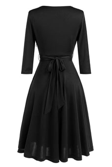 Schwarzes Vintage 1950er Jahre Kleid mit Schärpe