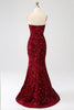 Laden Sie das Bild in den Galerie-Viewer, Rotes trägerloses Pailletten langes Meerjungfrauen Ballkleid mit Schlitz
