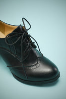 Laden Sie das Bild in den Galerie-Viewer, Schwarzes Leder Klobige Absätze