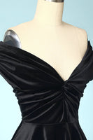 Laden Sie das Bild in den Galerie-Viewer, Schwarz Samt Cropped Tops