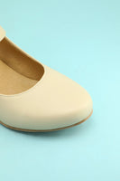 Laden Sie das Bild in den Galerie-Viewer, Cremige Knöchel Träger Absätze